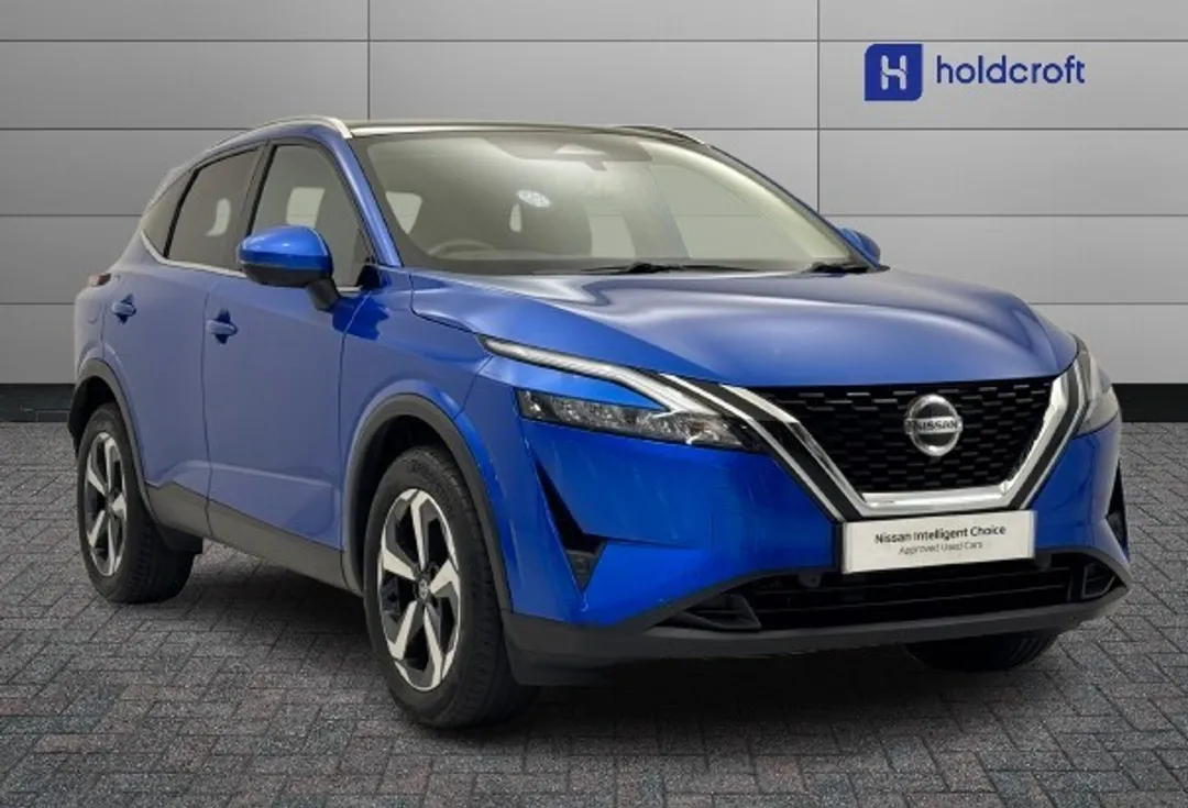 Nissan Qashqai video thumbnail