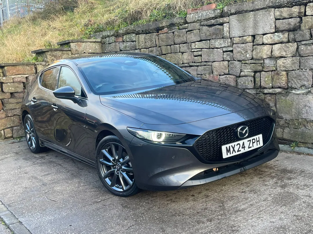 Mazda Mazda3 video thumbnail