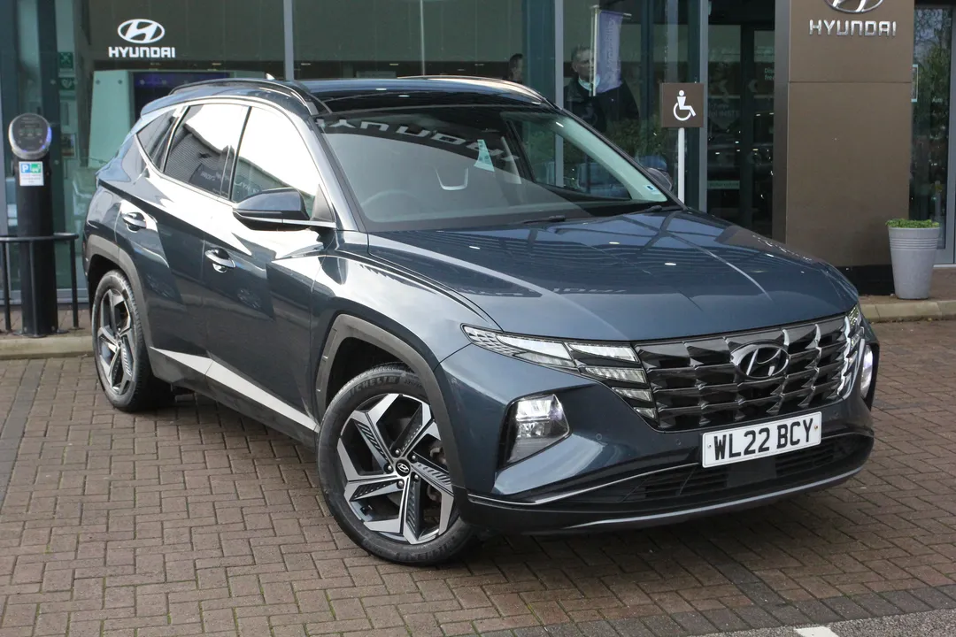 Hyundai Tucson video thumbnail