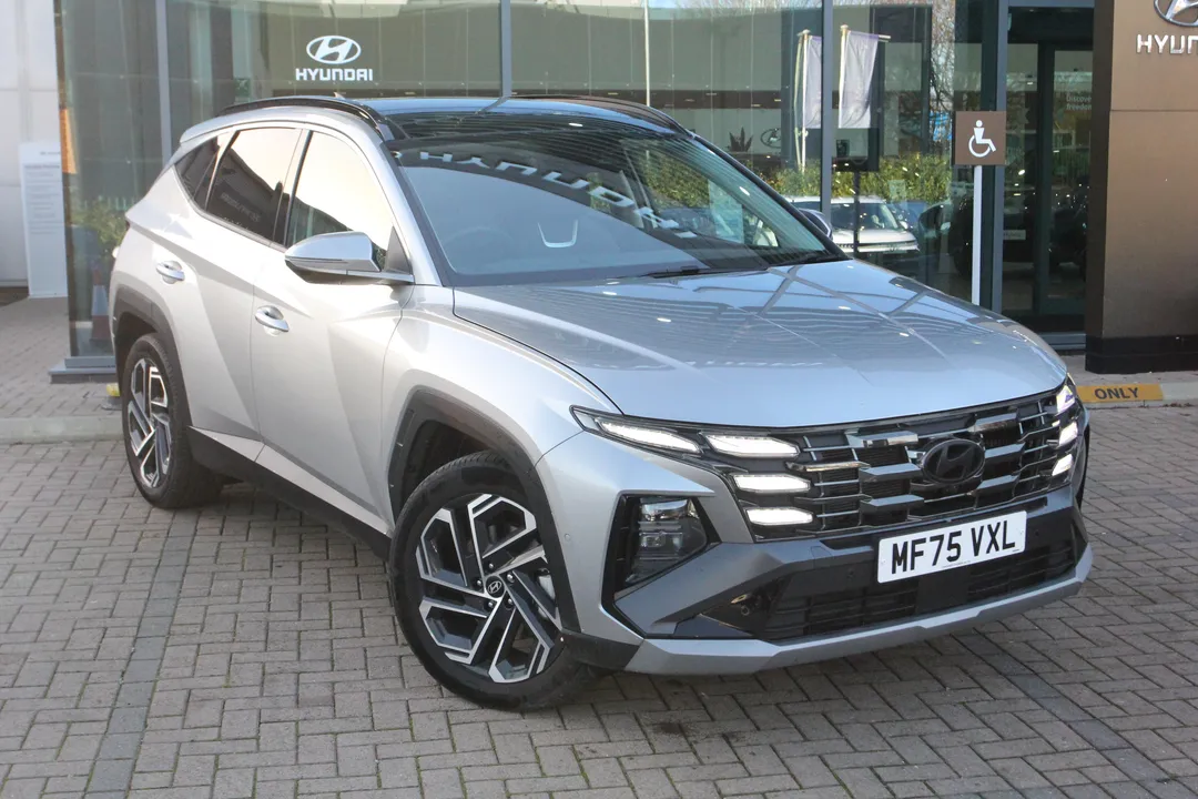 Hyundai Tucson video thumbnail