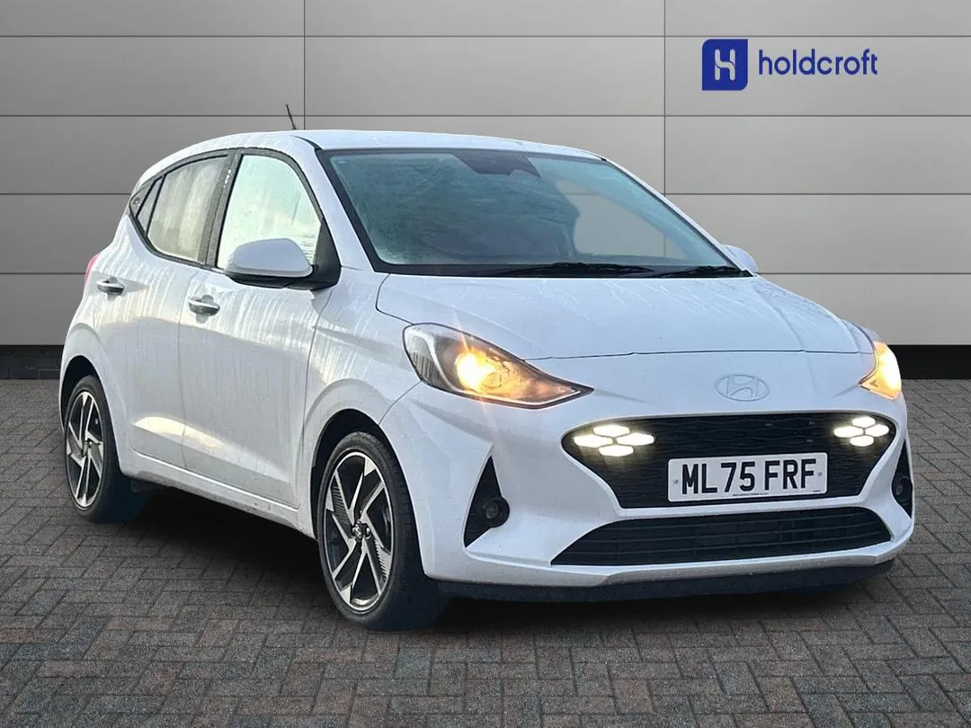 Hyundai i10 video thumbnail