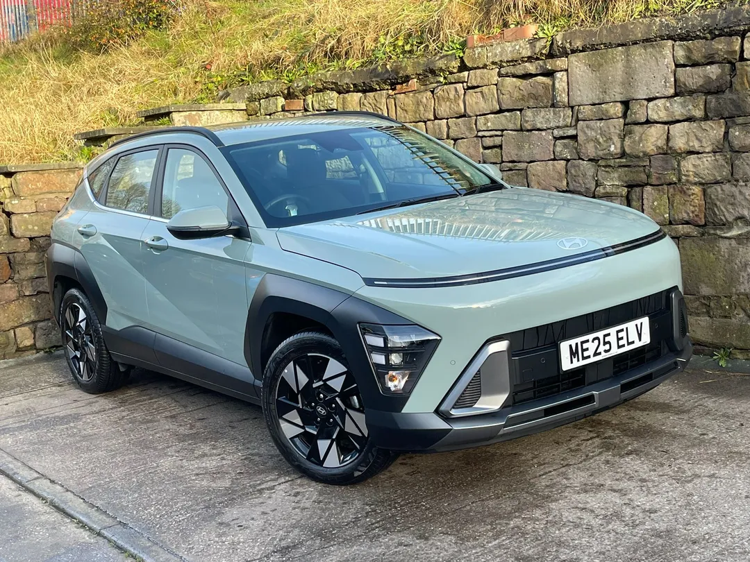 Hyundai Kona video thumbnail