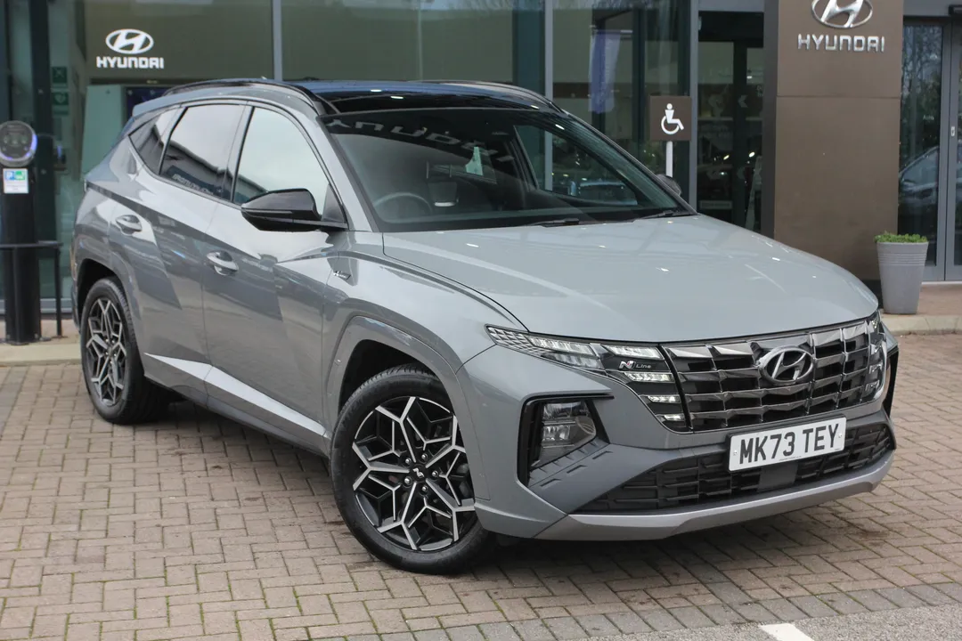 Hyundai Tucson video thumbnail