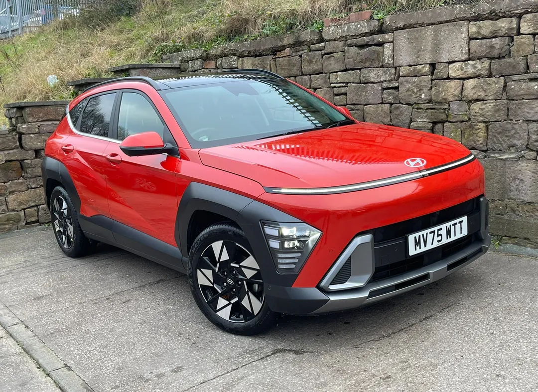 Hyundai Kona video thumbnail