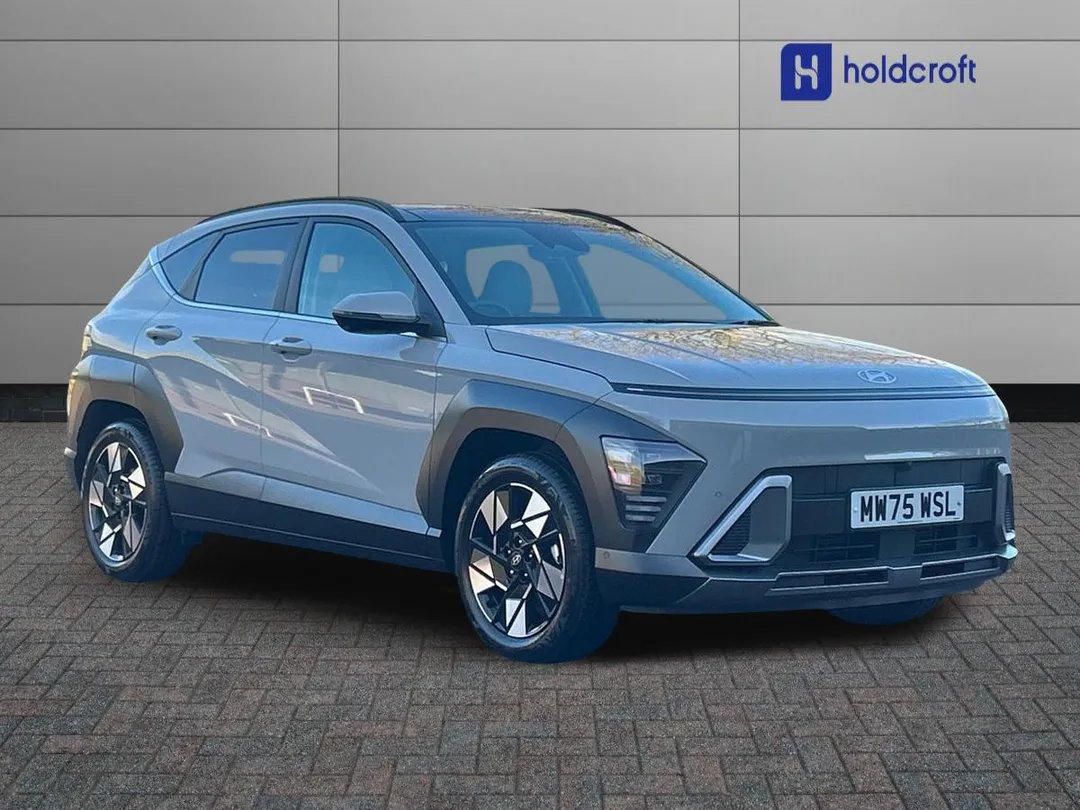 Hyundai Kona video thumbnail