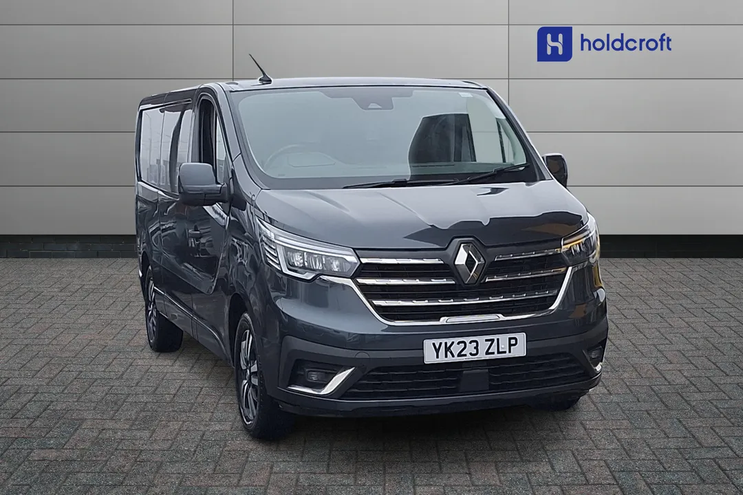 Renault Trafic video thumbnail