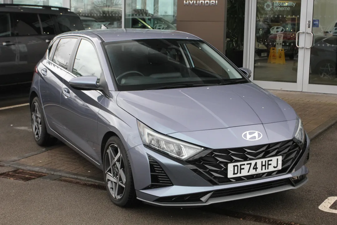 Hyundai i20 video thumbnail