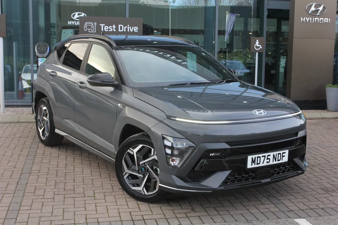 Hyundai Kona video thumbnail