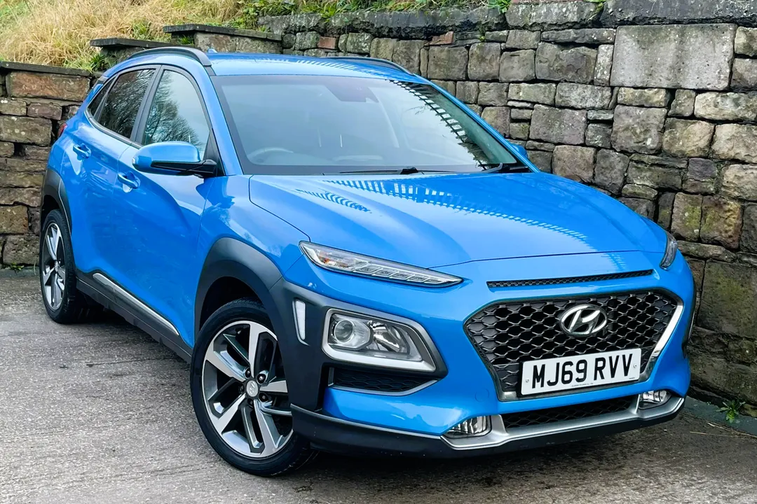 Hyundai Kona video thumbnail