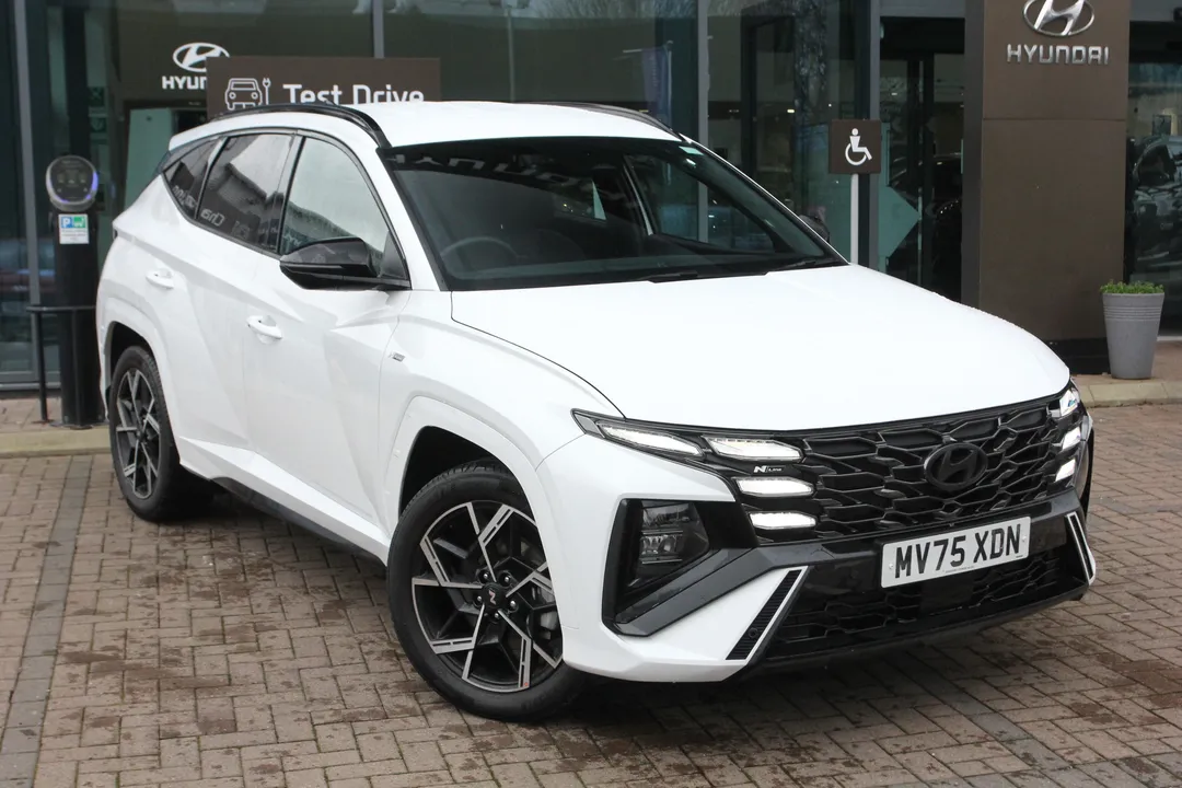 Hyundai Tucson video thumbnail