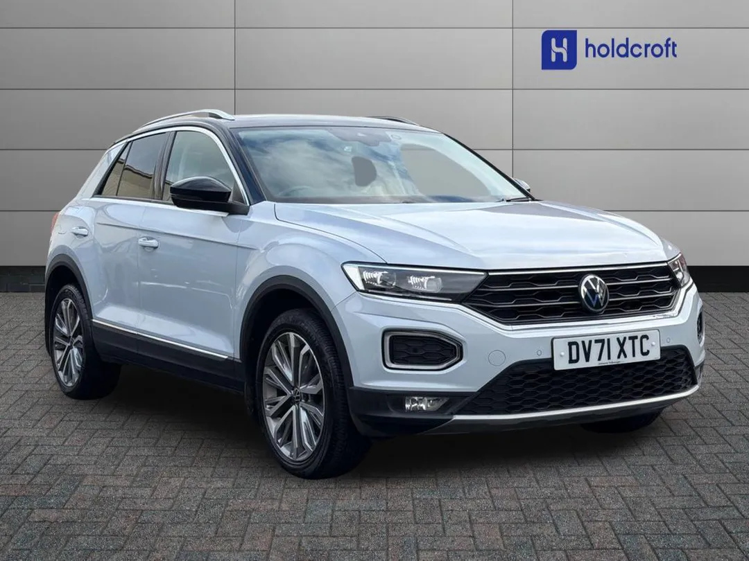 Volkswagen T-Roc video thumbnail