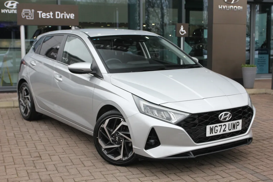 Hyundai i20 video thumbnail