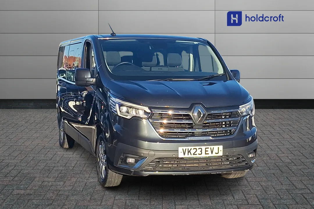 Renault Trafic video thumbnail