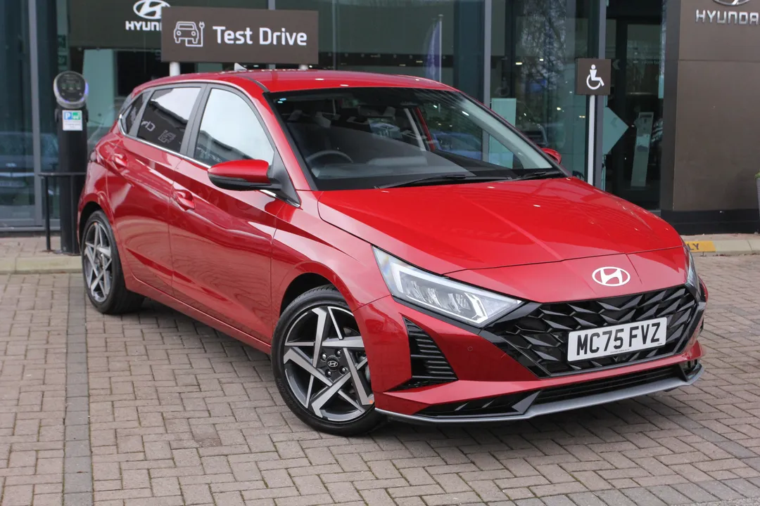 Hyundai i20 video thumbnail
