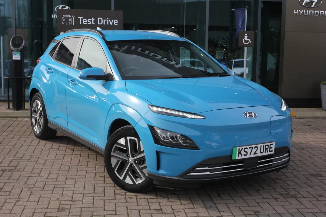 Hyundai Kona video thumbnail