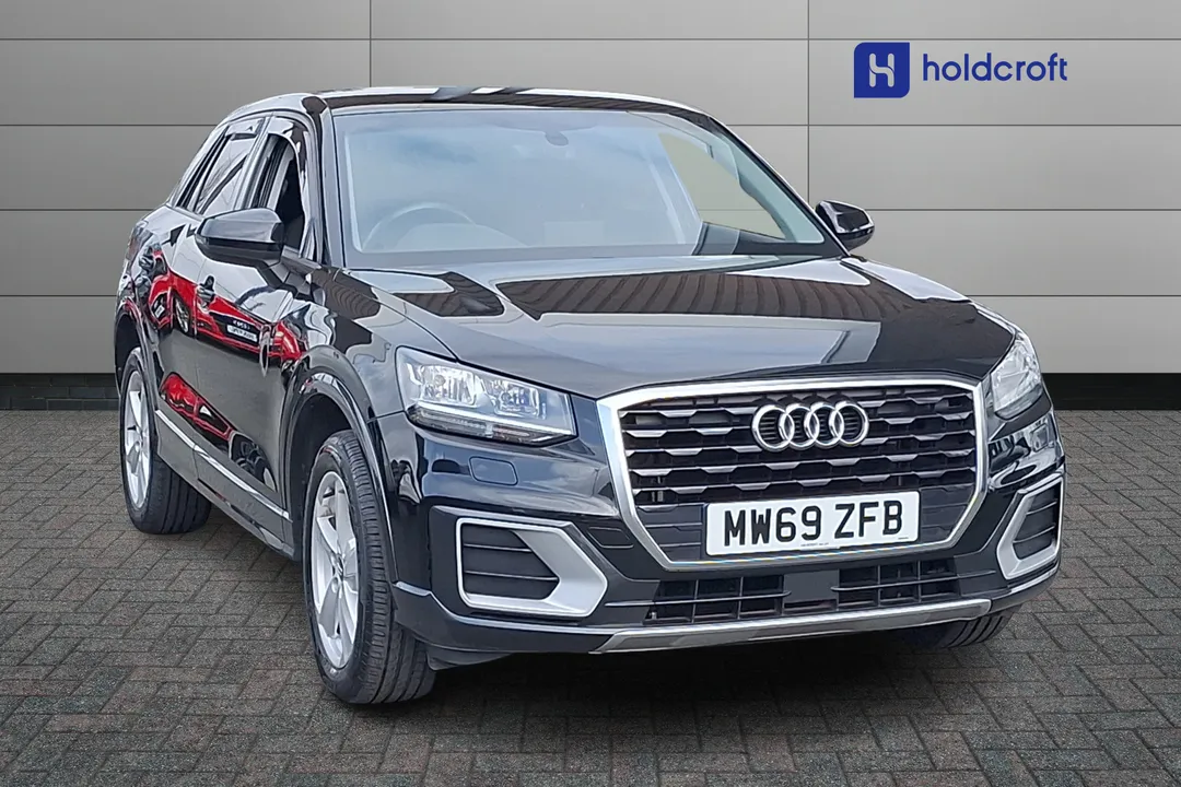 Audi Q2 video thumbnail