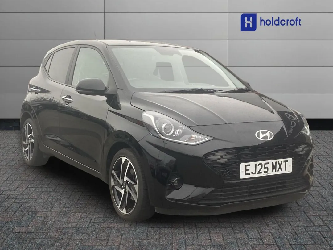 Hyundai i10 video thumbnail