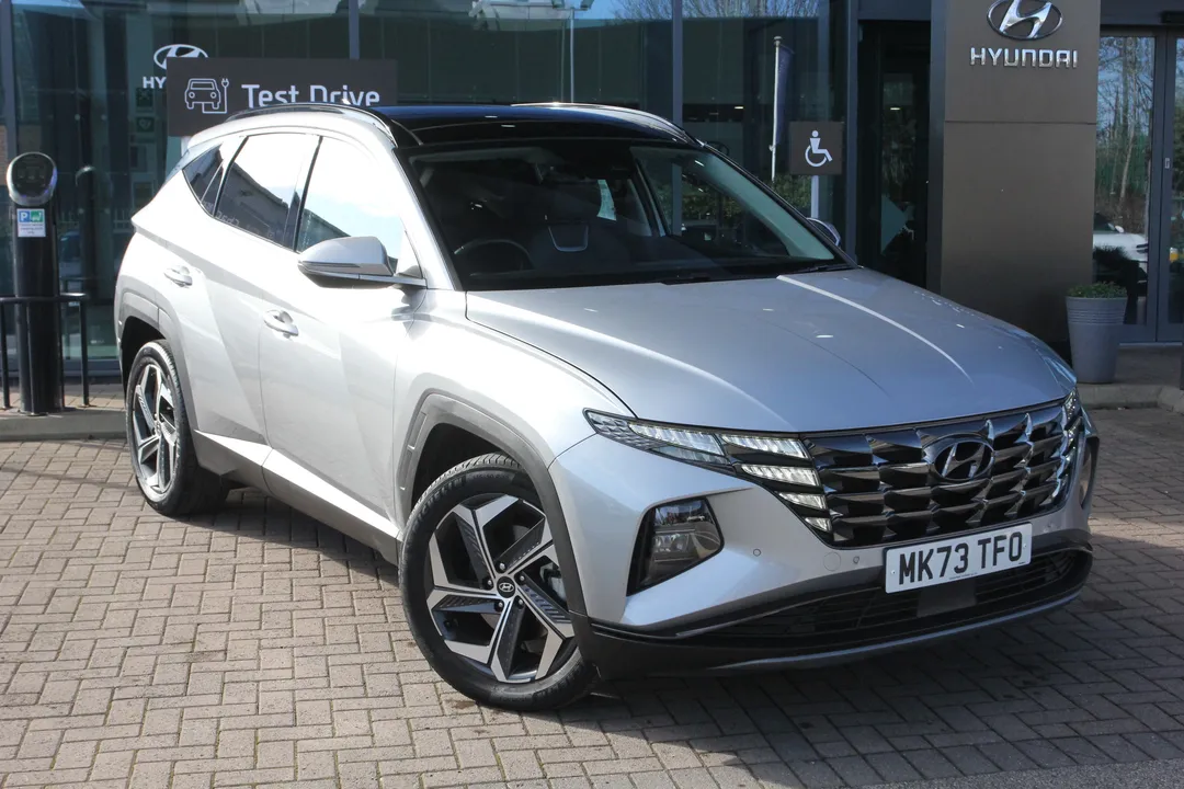 Hyundai Tucson video thumbnail