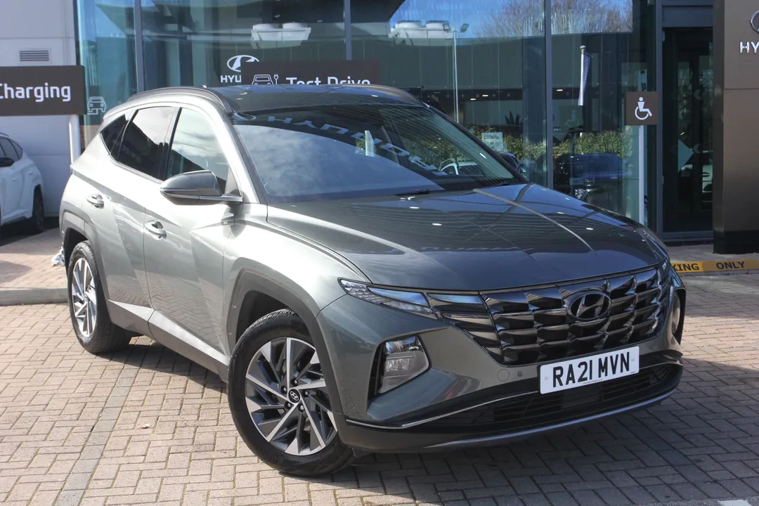 Hyundai Tucson video thumbnail