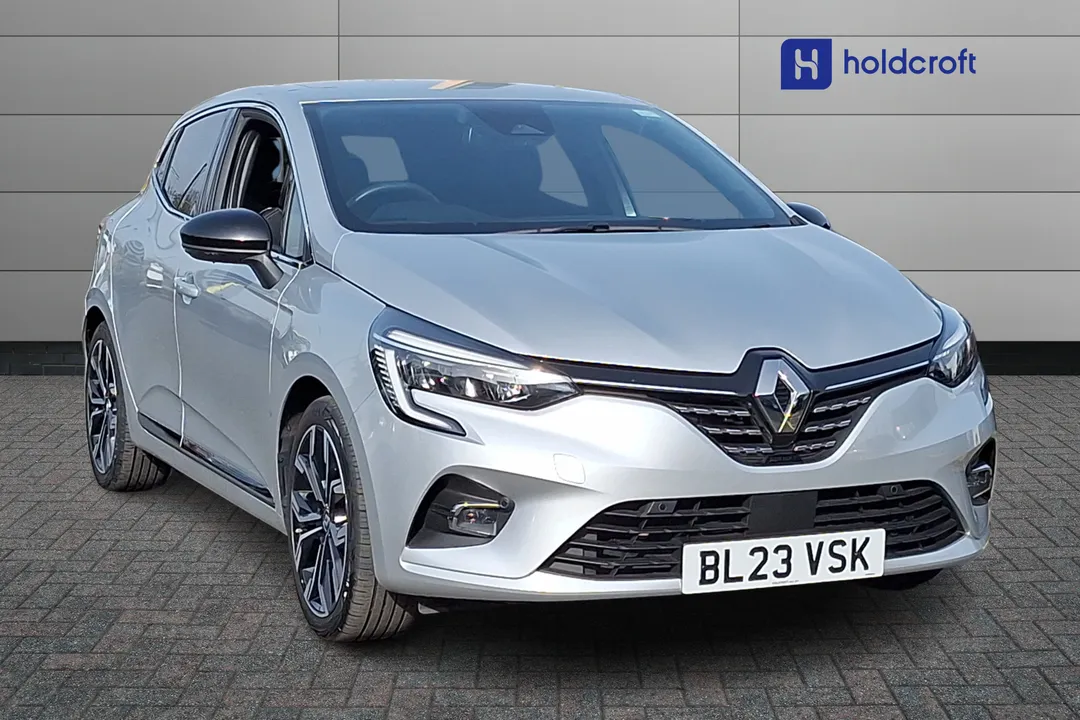 Renault Clio video thumbnail