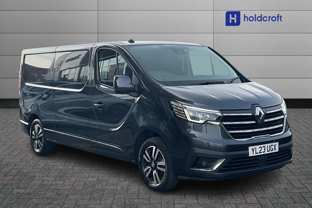 Renault Trafic video thumbnail