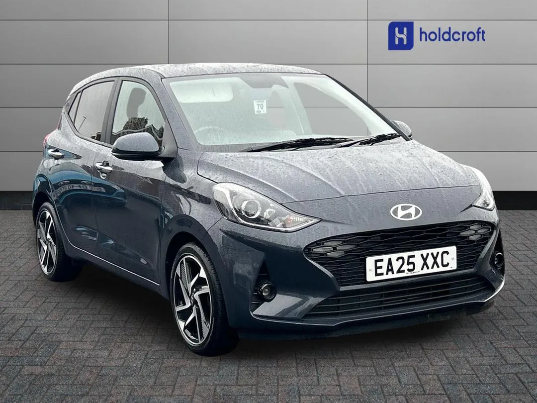 Hyundai i10 video thumbnail