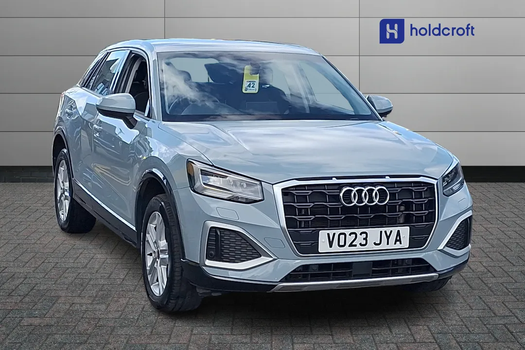 Audi Q2 video thumbnail