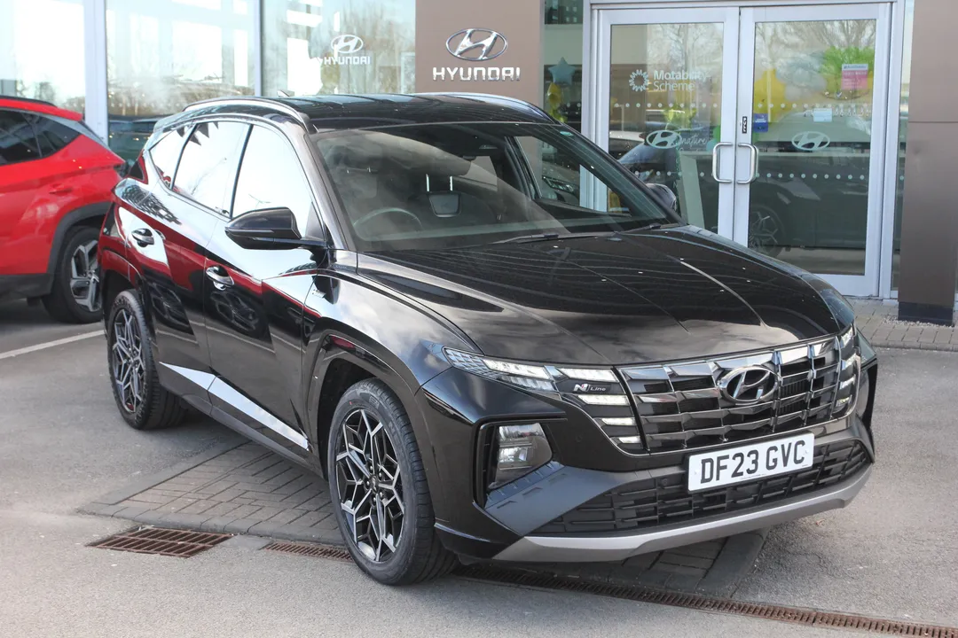 Hyundai Tucson video thumbnail