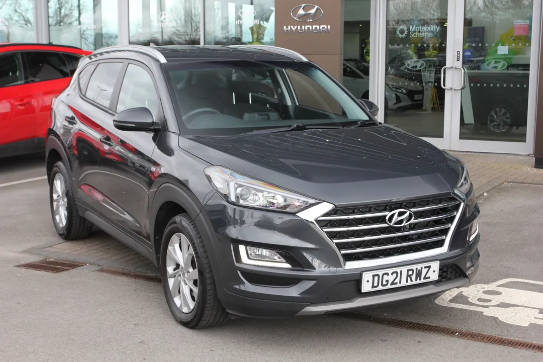 Hyundai Tucson video thumbnail