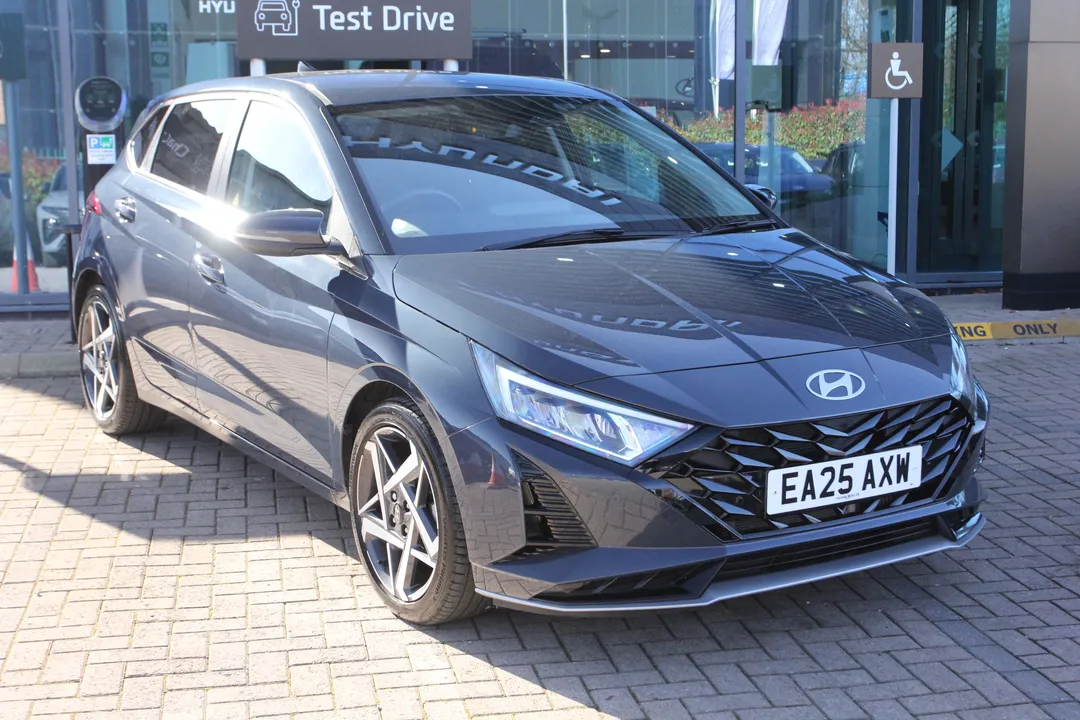 Hyundai i20 video thumbnail