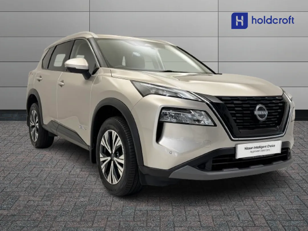 Nissan X-Trail video thumbnail