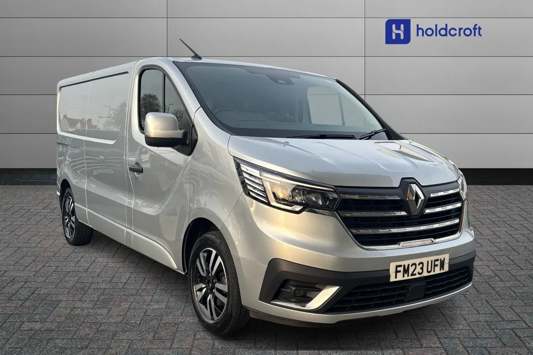 Renault Trafic video thumbnail