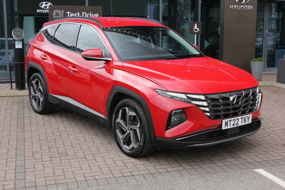 Hyundai Tucson video thumbnail