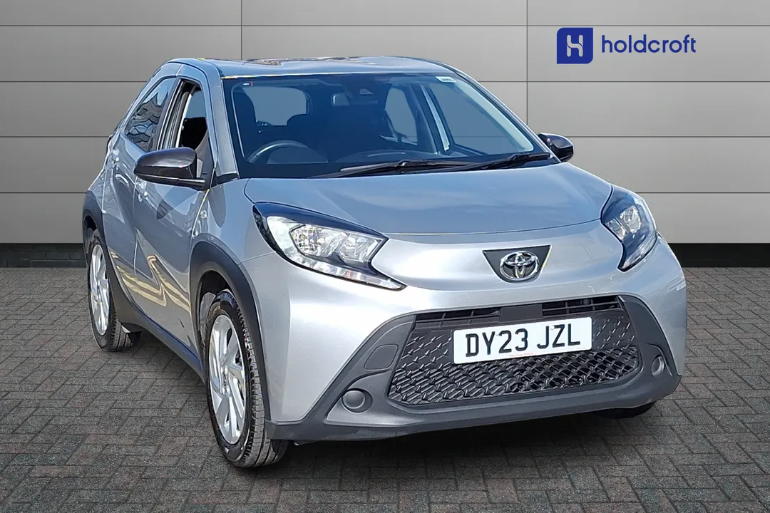 Toyota Aygo X video thumbnail