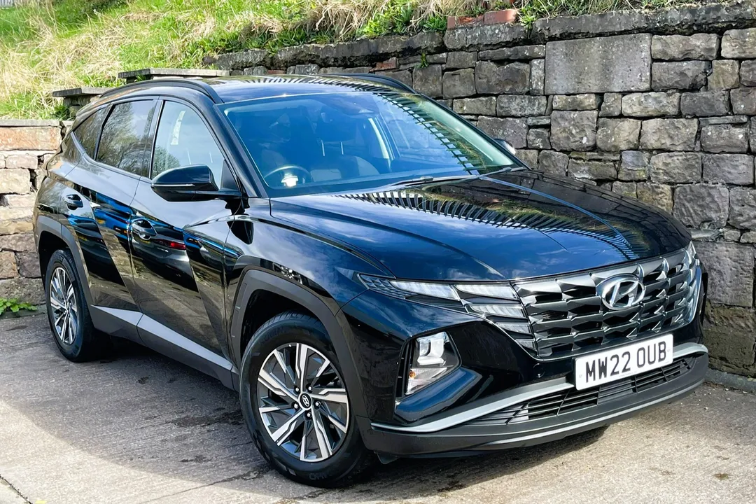Hyundai Tucson video thumbnail
