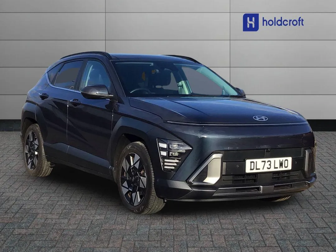 Hyundai Kona video thumbnail