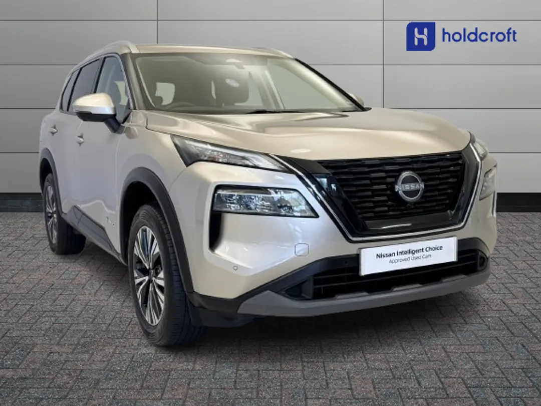 Nissan X-Trail video thumbnail