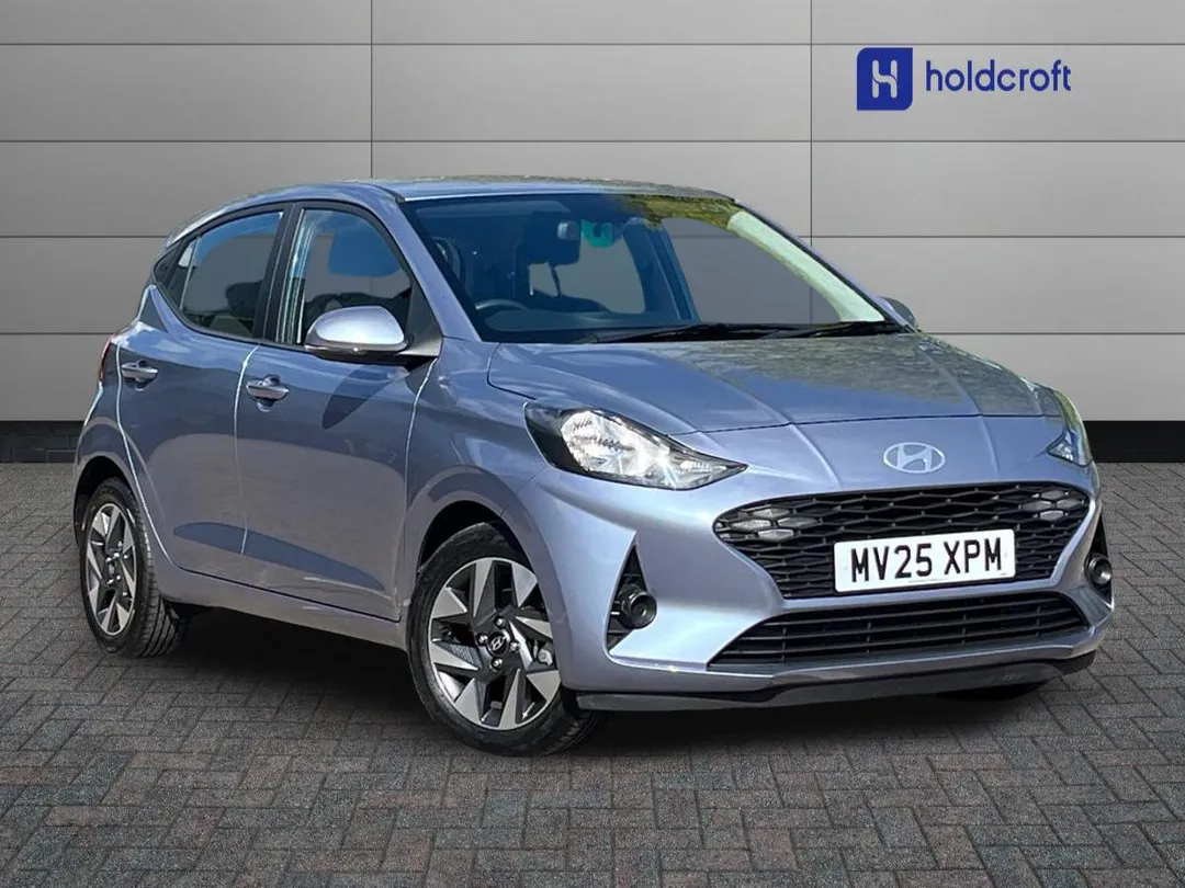 Hyundai i10 video thumbnail