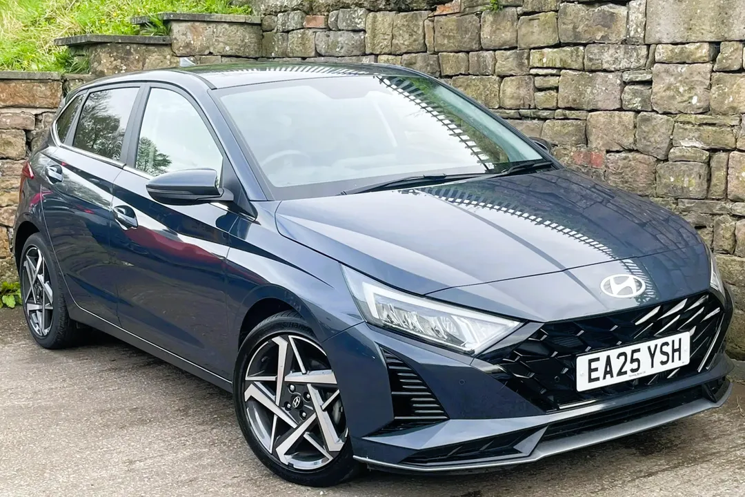 Hyundai i20 video thumbnail