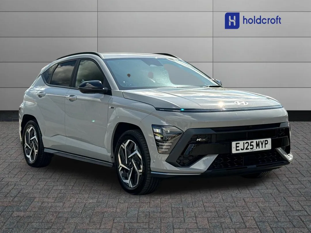 Hyundai Kona video thumbnail