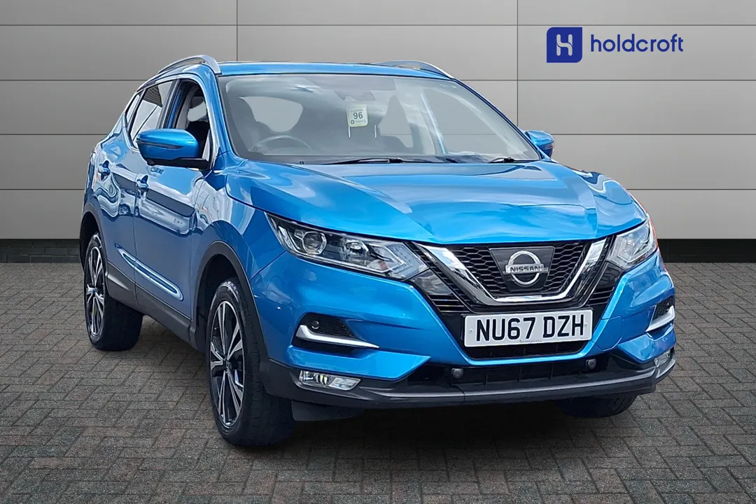 Nissan Qashqai video thumbnail