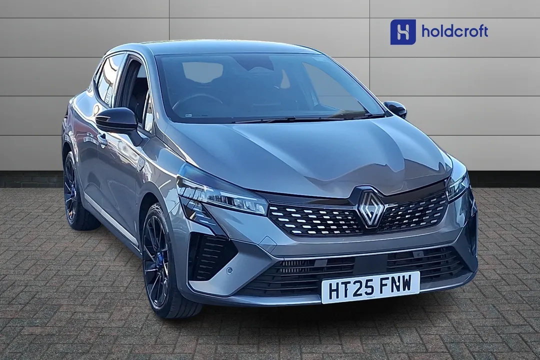 Renault Clio video thumbnail