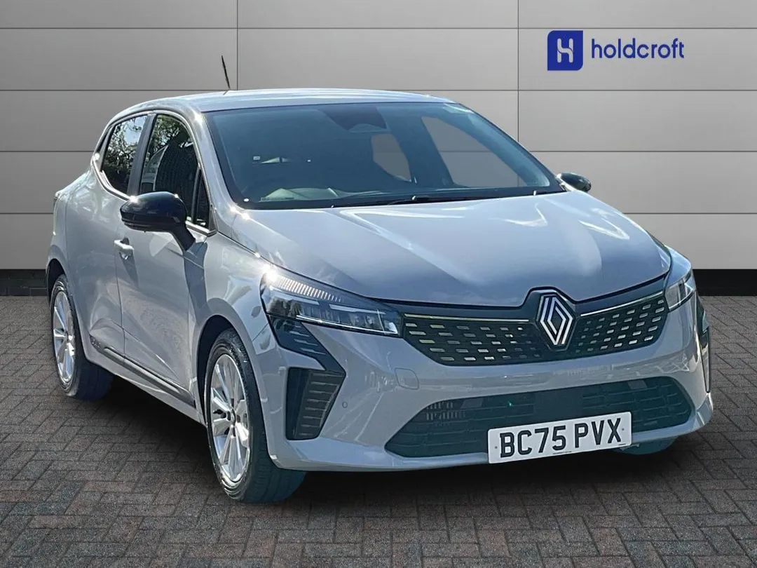 Renault Clio video thumbnail