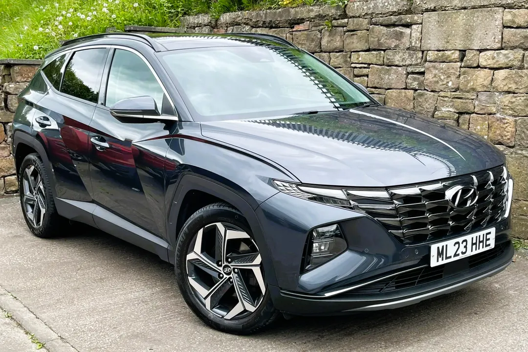 Hyundai Tucson video thumbnail