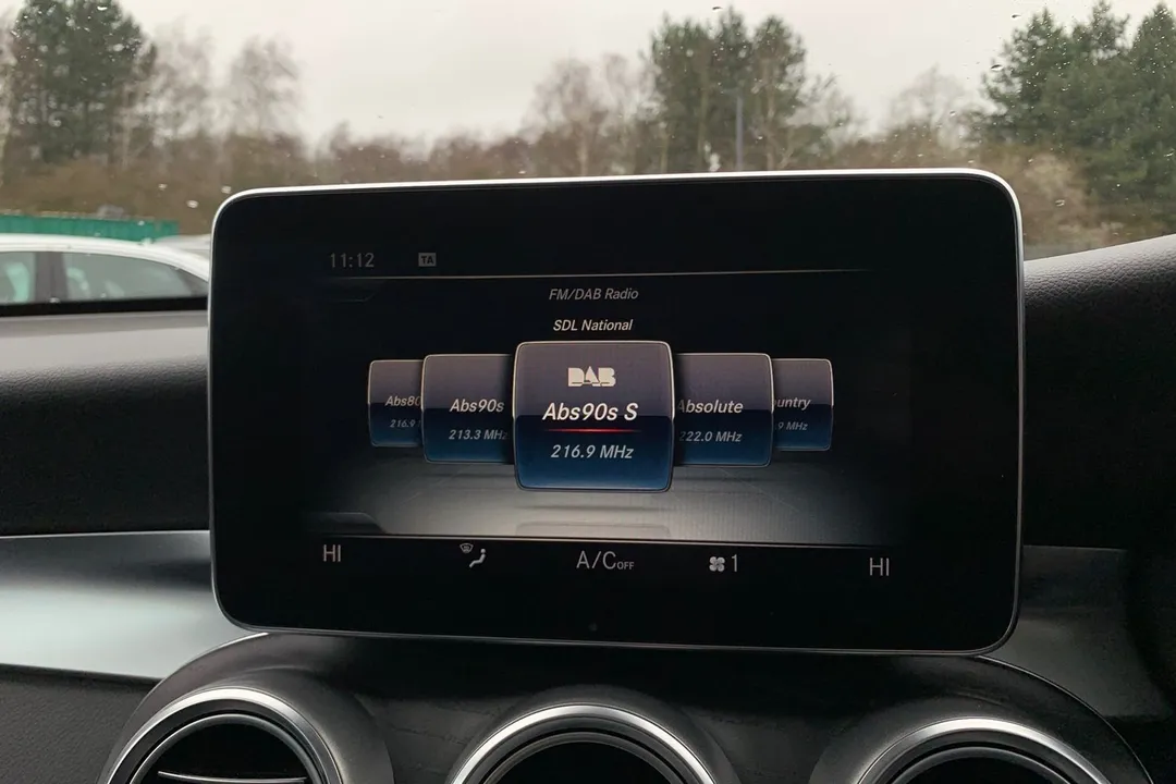 MERCEDESBENZ GLC DIESEL ESTATE GLC 220d 4Matic Sport Premium Plus 5dr 9GTronic Pan