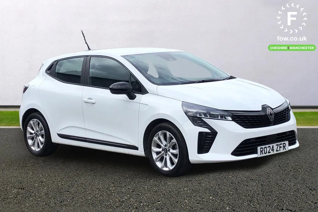 2024 RENAULT CLIO 1.6 E TECH FULL HYBRID 145 EVOLUTION 5DR AUTO ONE OWNER HYBRID... photo