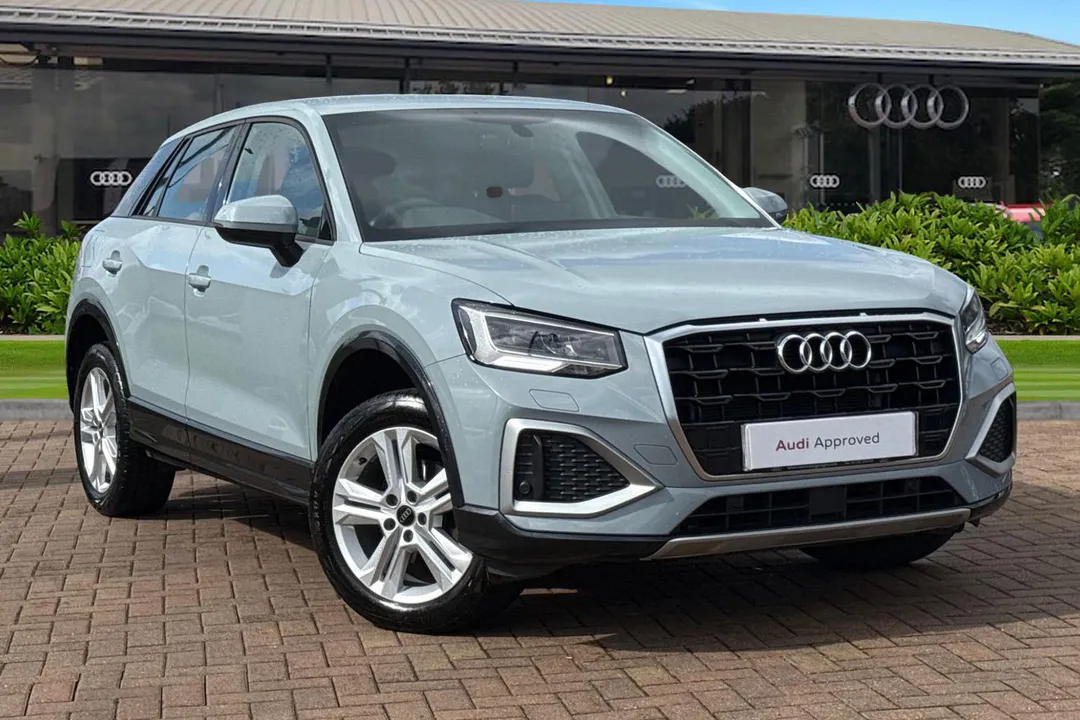 Audi Q2 video thumbnail