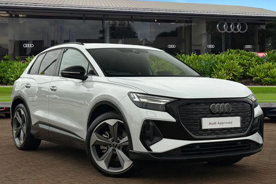 Audi Q4 e-tron video thumbnail