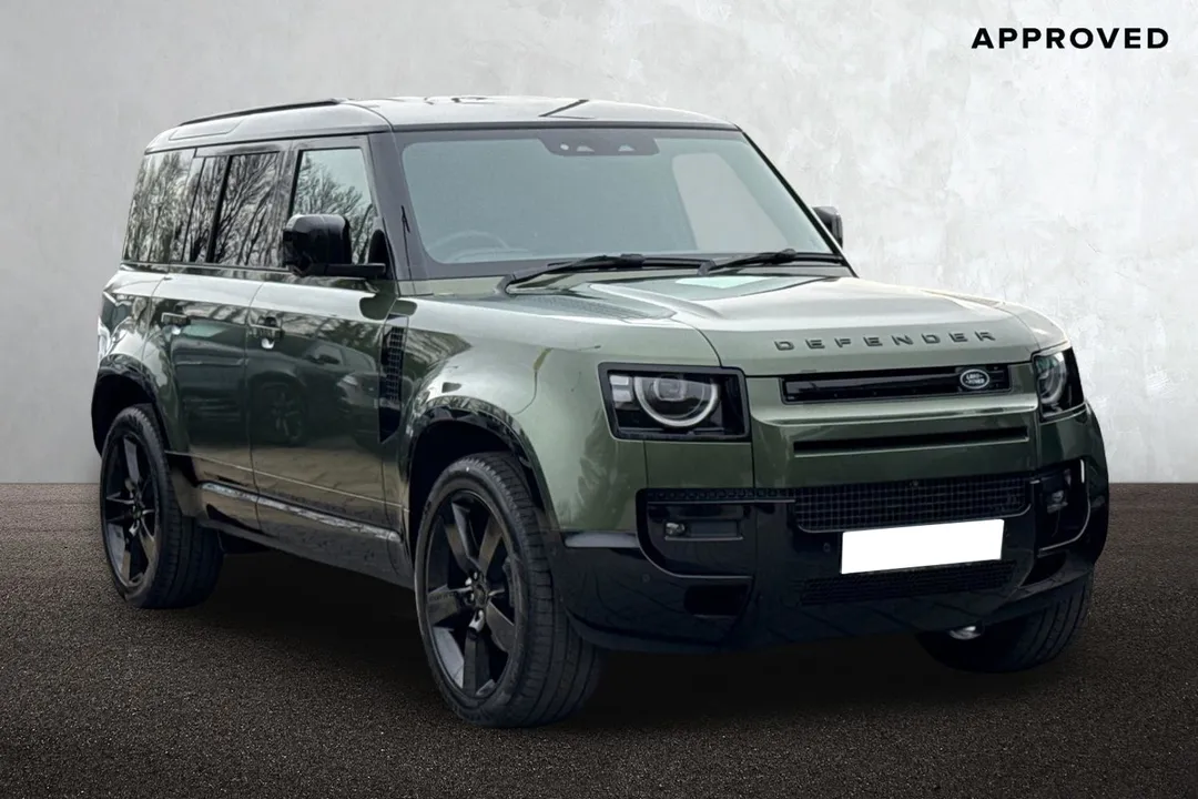 Land Rover Defender 110 video thumbnail