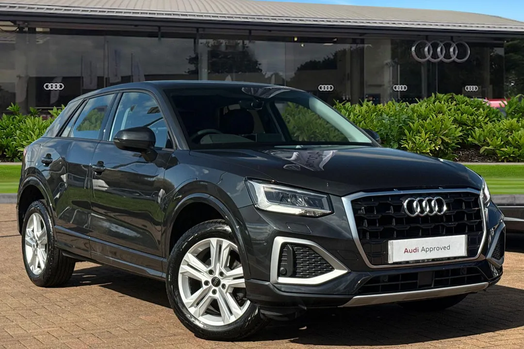 Audi Q2 video thumbnail